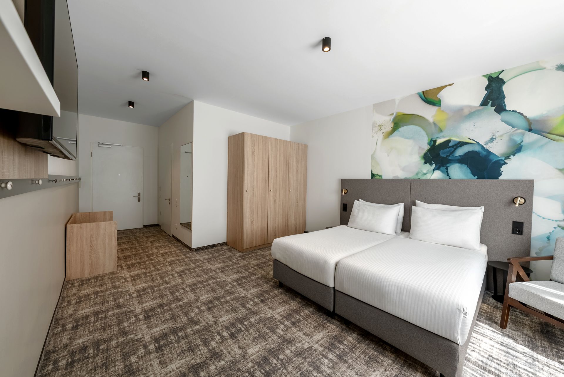 Standard Accessible Room